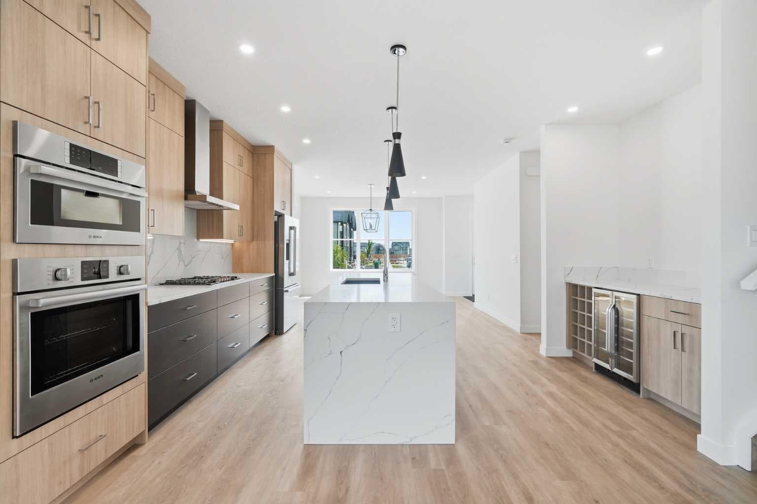 1125 Sailfin Heath  