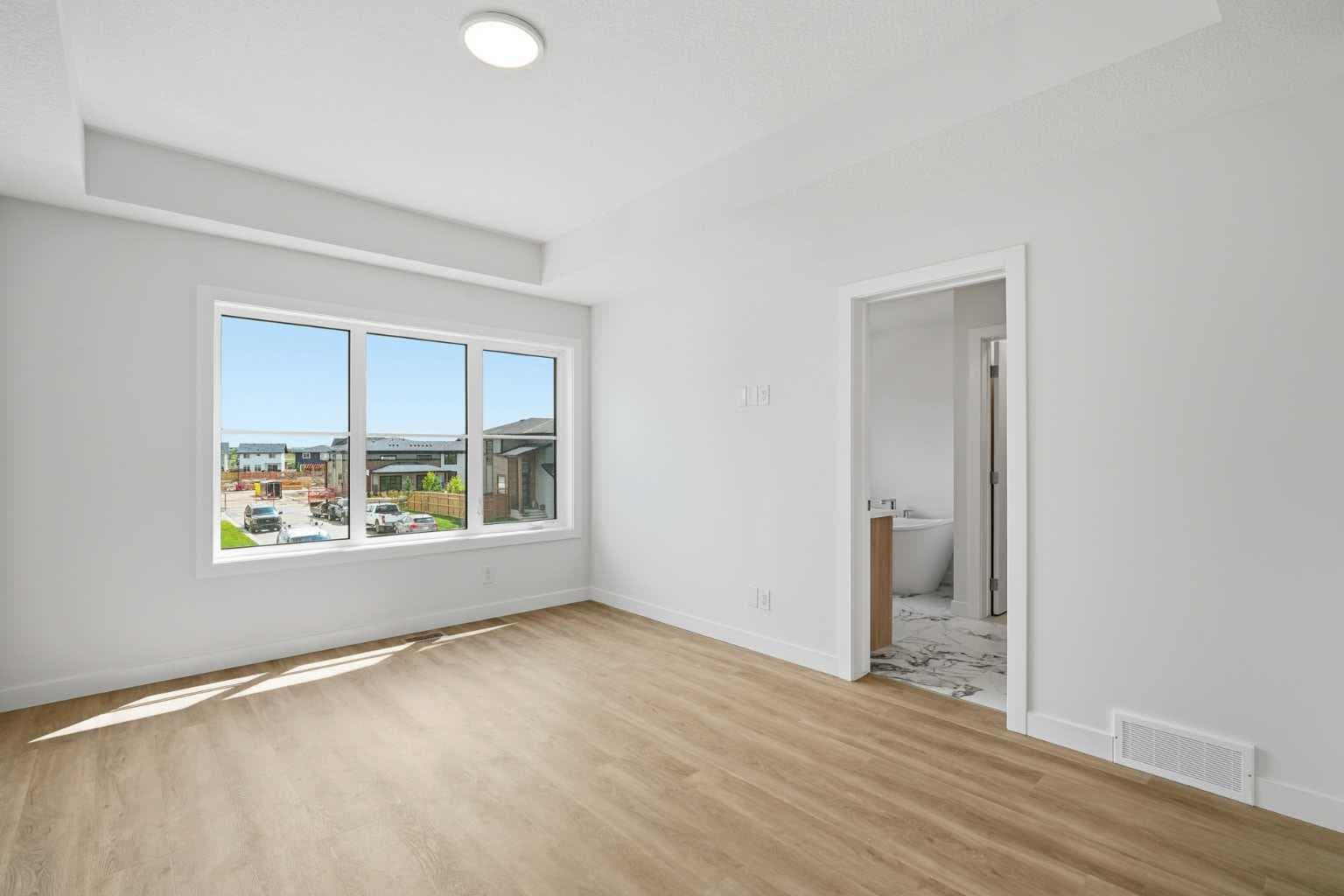 1125 Sailfin Heath  