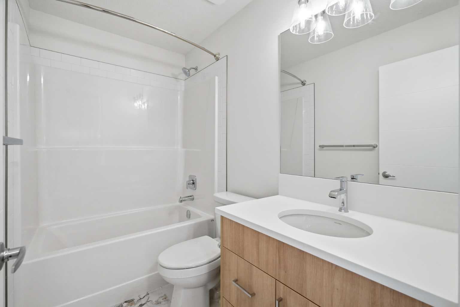 1125 Sailfin Heath  
