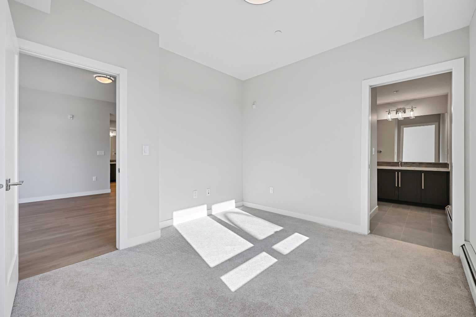 1115, 520 Reynolds Avenue SW