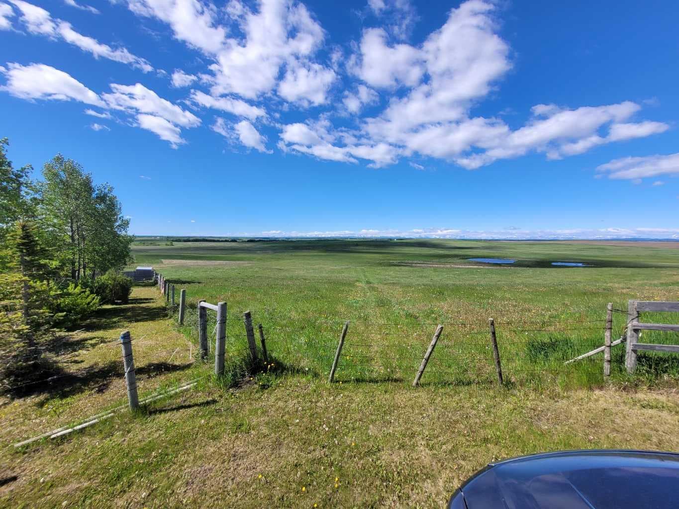 W-5,R-3,T-27,S-22, NW,SW, W-5,R-3,T-27,S-22, SE Lochend Road NW