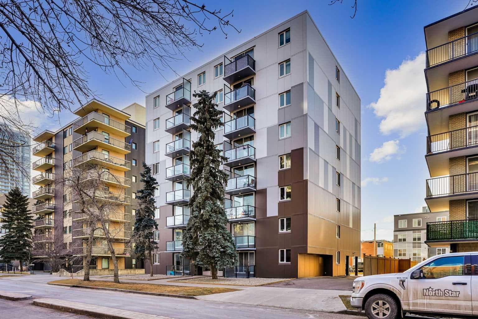 204, 1111 15 Avenue SW