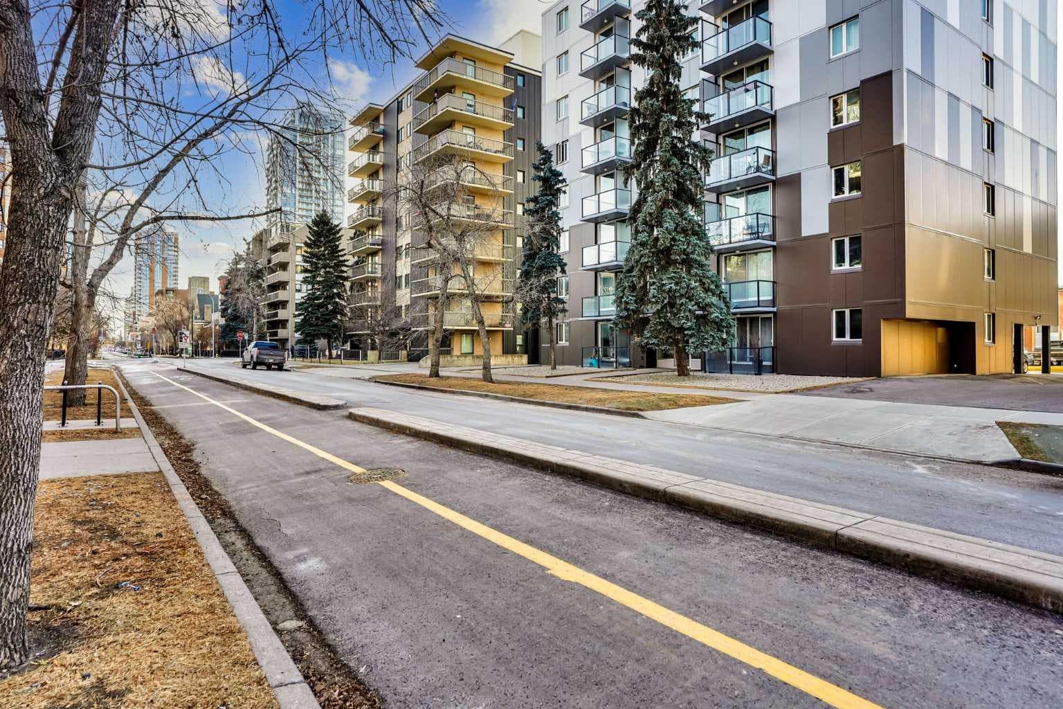 204, 1111 15 Avenue SW