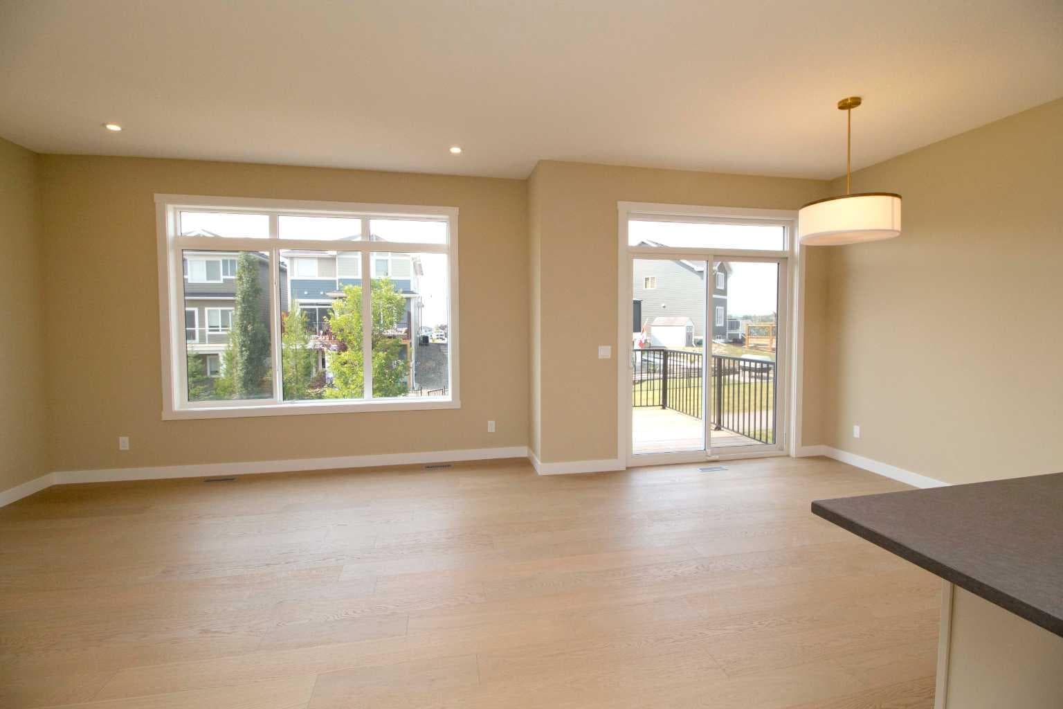 127 Sundown Crescent 