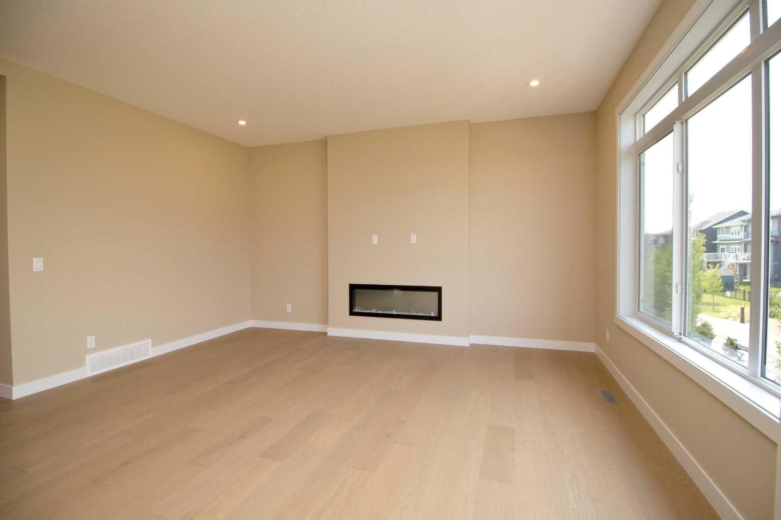 127 Sundown Crescent 