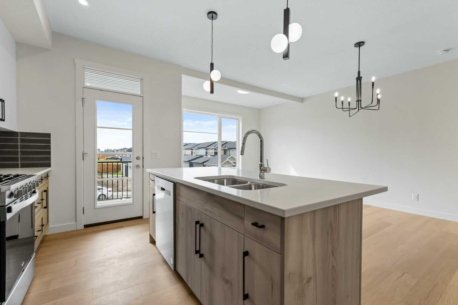 12 Waterford Glen 