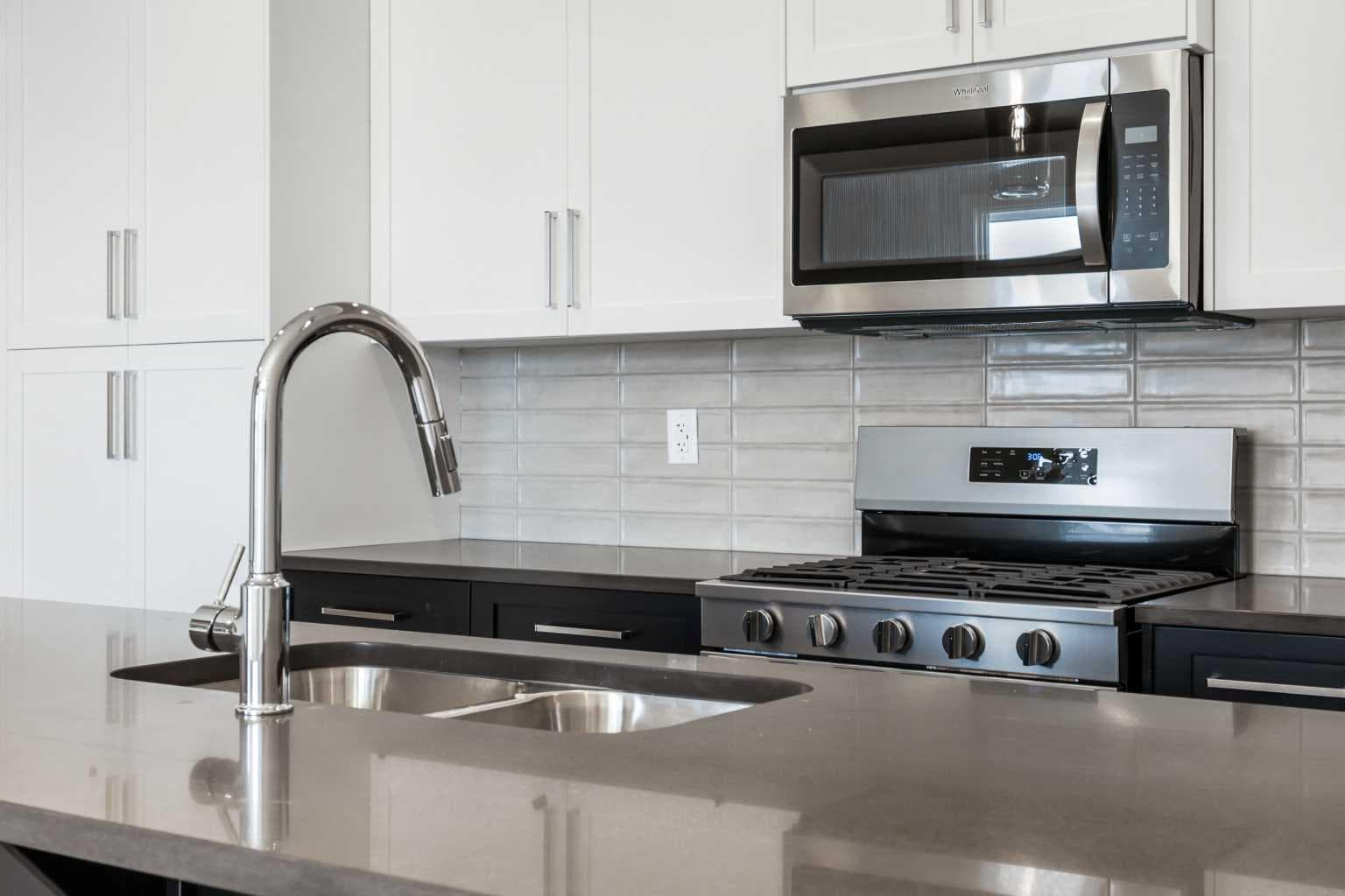 8 Waterford Glen 
