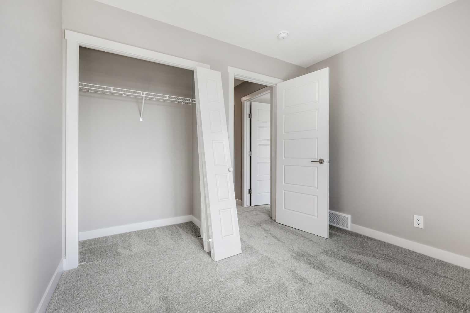 8 Waterford Glen 