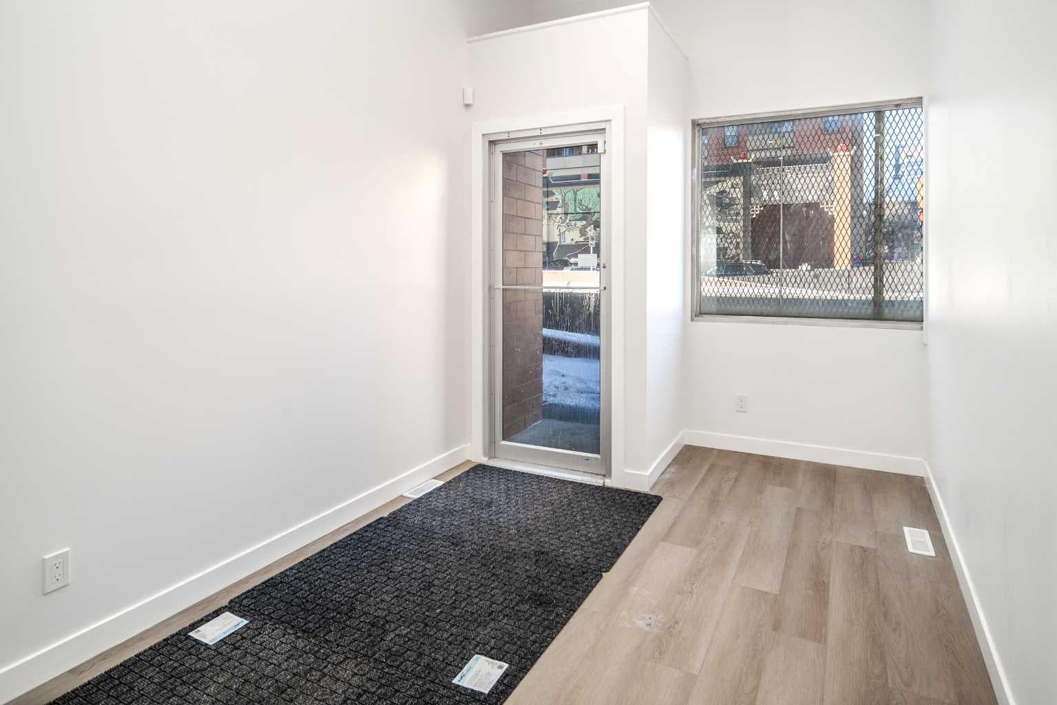 200A Centre Street SE