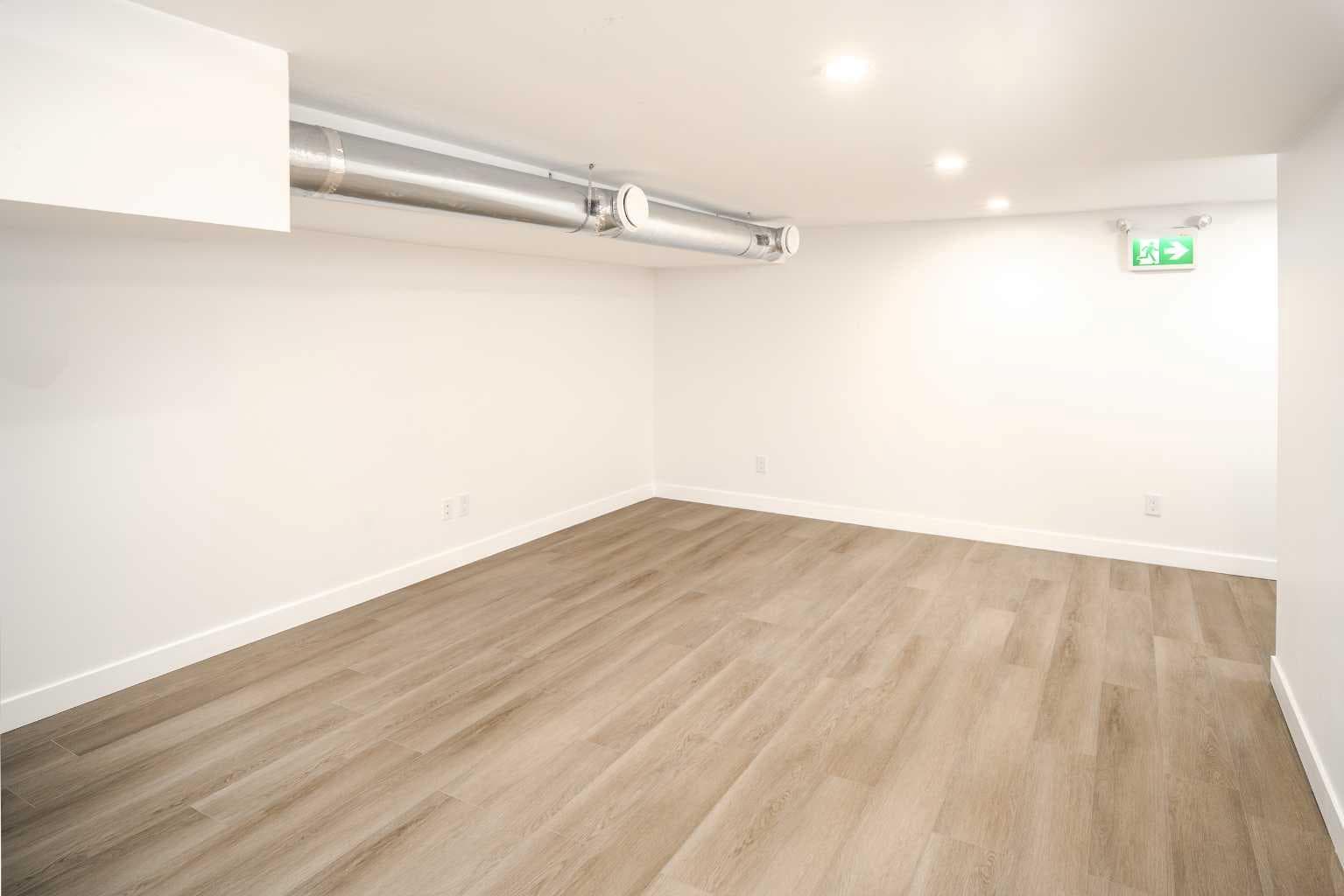 200A Centre Street SE